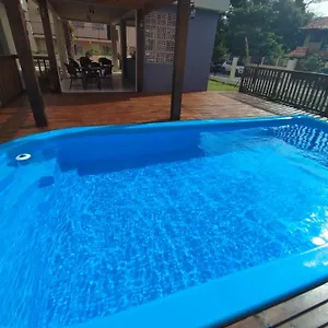 House Bombinhas