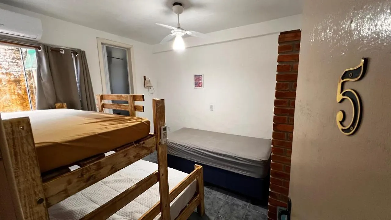 Hospedaria Central - Hostel Bombinhas Brazil